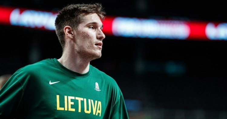 天博APP-曾签约76人！图贝利斯10中8高效贡献17分7板2断 正负值+4